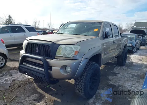 2007 Toyota Tacoma Base V6 z USA, uszkodzony, nr VIN 3TMLU42N47M013228